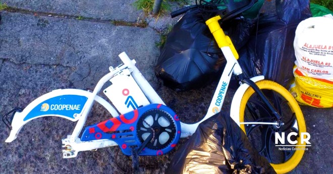 BB841D94-EF67-44EB-897E-C3BDEE1A335C